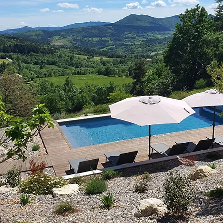 Le Clos Juny, D'hotes 3*
